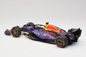 Oracle Red Bull Racing RB19 #33 M. Verstappen Las Vegas GP Winner 2023 Minichamps 1:18 110232201 Resin — bild 5 av 7