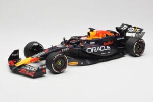 Oracle Red Bull Racing RB20 #1 M. Verstappen Winner Bahrain GP 2024 Minichamps 1:18 110240101 Metall