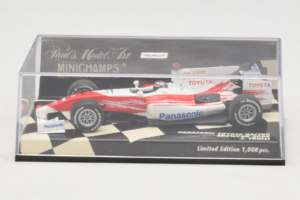 Toyota TF109 #9 J. Trulli Panasonic Toyota Racing Showcar F1 2009 Minichamps 1:43 400090079 Metall — bild 4 av 5