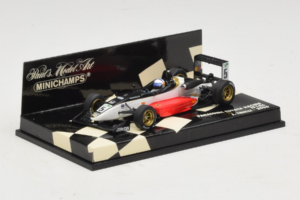 Toyota TF106 #12 J. Trulli Panasonic Toyota Racing F1 2006 Minichamps 1:43 400060008 Metall — bild 2 av 5