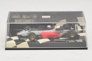 Toyota TF106 #12 J. Trulli Panasonic Toyota Racing F1 2006 Minichamps 1:43 400060008 Metall — bild 5 av 5
