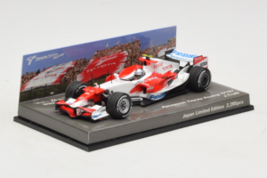 Toyota TF107 #12 J. Trulli Panasonic Toyota Racing Showcar F1 2007 Minichamps 1:43 AM60129 Metall — bild 2 av 6