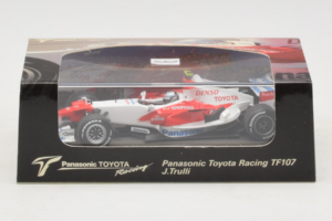 Toyota TF107 #12 J. Trulli Panasonic Toyota Racing Showcar F1 2007 Minichamps 1:43 AM60129 Metall — bild 4 av 6