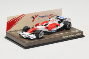 Toyota TF108 Panasonic #12 J. Trulli F1 2008 Minichamps 1:43 AM611513 Metall — bild 2 av 5
