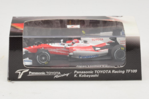Panasonic Toyota Racing TF109 K. Kobayashi F1 2009 Minichamps 1:43 413090210 Metall — bild 5 av 5