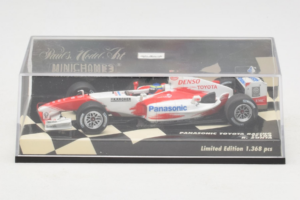 Toyota TF104 Panasonic #16 R. Zonta Panasonic Toyota Racing 2004 Minichamps 1:43 400040116 Metall — bild 4 av 5