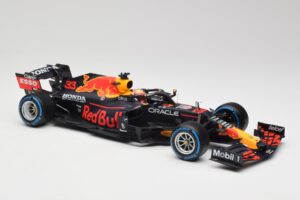 Red Bull Racing Honda RB16B #33 M. Verstappen Belgian GP Winner 2021 Minichamps 1:18 110211333 Resin — bild 4 av 7