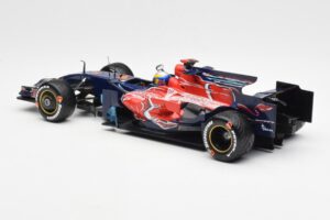 Red Bull Racing RB6 #6 M. Webber F1 Showcar 2010 Minichamps 1:18 150100076 Metall — bild 5 av 6