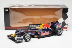 Red Bull RB6 #7 M. Webber Red Bull Racing Showcar 2010 Minichamps 1:18 150100076-R1 Metall — bild 6 av 6
