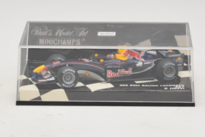 Red Bull Racing RB1 V. Liuzzi Test Driver F1 2005 Minichamps 1:43 400050115 Metall — bild 5 av 5
