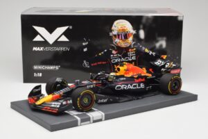 Oracle Red Bull Racing RB18 #33 M. Verstappen Mexican GP 2022 Minichamps 1:18 113222001 Resin — bild 7 av 7