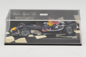 Red Bull Racing RB2 #14 D. Coulthard F1 2006 Minichamps 1:43 400060014 Metall — bild 5 av 5