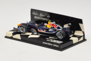 Red Bull Racing RB2 R. Doornbos Test Driver F1 2006 Minichamps 1:43 400060037 Metall — bild 3 av 5