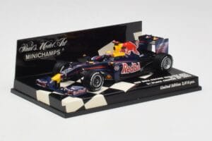 Red Bull Racing Renault RB5 #14 M. Webber Race Car 2009 Minichamps 1:43 400090114 Metall — bild 2 av 5