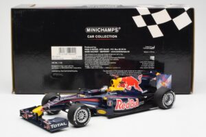 Red Bull Racing Renault RB5 #5 S. Vettel Showcar 2010 Minichamps 1:18 153100175 Metall — bild 6 av 6