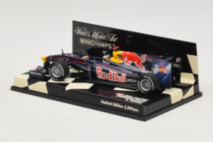 Red Bull Racing RB6 S. Vettel F1 Showcar 2010 Minichamps 1:43 400100075 Metall — bild 3 av 5