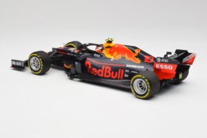 Red Bull RB15 #10 P. Gasly F1 2019 Minichamps 1:18 110190010 Metall — bild 5 av 7