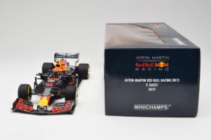 Red Bull RB15 #10 P. Gasly F1 2019 Minichamps 1:18 110190010 Metall — bild 7 av 7