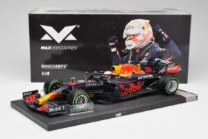 Red Bull RB16B #33 M. Verstappen Emilia Romagna GP Winner 2021 Minichamps 1:18 113210233T Metall — bild 6 av 6
