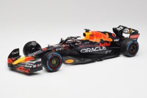 Red Bull RB18 #1 M. Verstappen Monaco GP 3rd Wet 2022 Minichamps 1:18 110220701 Metall