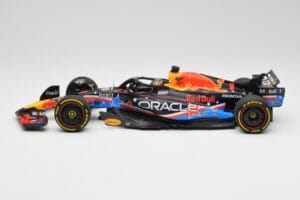 Red Bull RB19 #11 S. Perez Austin GP 2023 Minichamps 1:18 110231911 Metall — bild 3 av 6