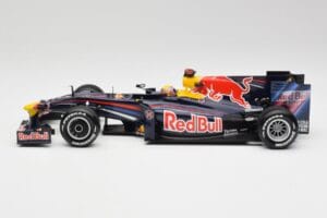 Red Bull RB3 #2 M. Webber F1 2007 Minichamps 1:18 110110272 Metall — bild 3 av 6
