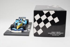 Renault F1 Team R25 #5 F. Alonso 3rd Place Brazil GP 2005 World Champion Minichamps 1:18 117051705 Metall — bild 6 av 7