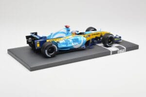 Renault F1 Team R25 #5 F. Alonso Winner French GP 2005 Minichamps 1:18 117051005 Metall — bild 3 av 7