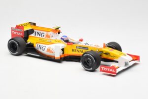 Renault F1 Team R29 #10 R. Grosjean F1 2009 Minichamps 1:18 150090108 Metall — bild 4 av 6