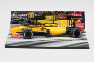 Renault R30 #11 R. Kubica Race Car 2010 Minichamps 1:43 403100081 Metall