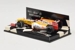 Renault R29 #8 N. Piquet Jr. F1 2009 Minichamps 1:43 400090008 Metall — bild 3 av 5