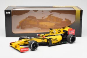 Renault R30 R. Kubica / V. Petrov F1 Showcar 2010 Minichamps 1:18 7711428831 Metall — bild 6 av 6