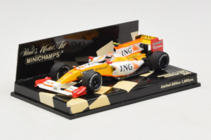 Renault R29 #8 N. Piquet Jr. Showcar F1 2009 Minichamps 1:43 400090078 Metall — bild 2 av 5