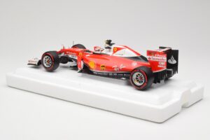 Scuderia Ferrari SF16-H #7 K. Raikkonen Italian GP 2016 BBR 1:18 BBR181627 Metall — bild 5 av 7