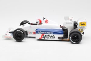 Toleman Hart TH184 #20 J. Ceccotto French GP 1984 Minichamps 1:18 100840020 Metall — bild 3 av 6