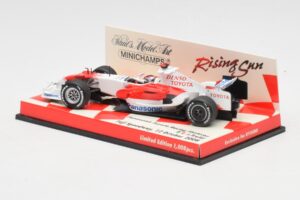 Toyota TF107 #12 J. Trulli F1 2007 Minichamps 1:43 403080081 Metall — bild 3 av 5