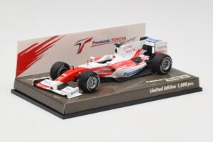 Toyota TF109 Panasonic Toyota Racing #9 J. Trulli F1 2009 Minichamps 1:43 AM621323 Metall — bild 2 av 5