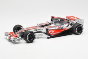 McLaren MP4-22 Mercedes #1 F. Alonso Showcar 2007 Minichamps 1:18 533071871 Metall