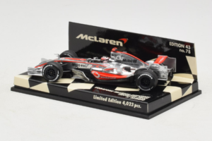 McLaren MP4-22 Mercedes #1 F. Alonso Vodafone McLaren Showcar F1 2007 Minichamps 1:43 530074371 Metall — bild 3 av 5