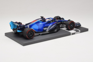 Williams FW44 Mercedes #6 N. Latifi Bahrain GP 2022 Minichamps 1:18 117220106 Metall — bild 3 av 6