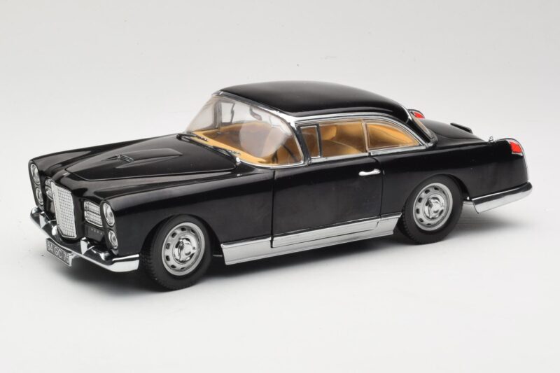 Facel Vega HK500 Svart Sun Star 1:18 3751 Metall