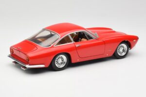 Ferrari 250 GT Berlinetta SWB Röd Hot Wheels 1:18 B6053 Metall — bild 3 av 8