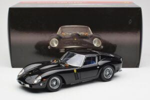 Ferrari 250 GTO Svart Kyosho 1:18 08431BK Metall — bild 8 av 8