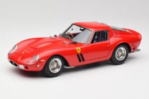 Ferrari 250 GTO London Show Röd CMC 1:18 M-256 Metall