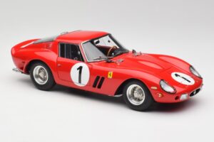 Ferrari 250 GTO #1 P. Rodriguez / W. Mairesse Paris 1000km 1962 CMC 1:18 M-254 Metall — bild 4 av 6