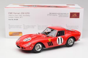 Ferrari 250 GTO #11 J. Surtees / M. Parkes Paris 1000km 1962 CMC 1:18 M-249 Metall — bild 6 av 6