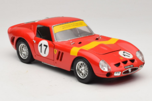 Ferrari 250 GTO #17 Bburago Sammlerborse Röd Bburago 1:18 3007-P1 Metall — bild 6 av 8