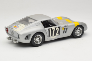 Ferrari 250 GTO #172 L. Bianchi / G. Berger Tour de France 1962 Silver Begränsad Upplaga Bburago 1:18 3011-S1 Metall — bild 3 av 8