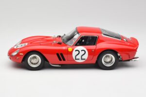 Ferrari 250 GTO #22 Beurlys / Elde / Mason 24 Hours of Le Mans 1962 CMC 1:18 M-253 Metall — bild 3 av 6