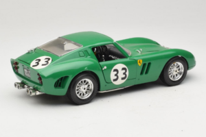 Ferrari 250 GTO #33 Grön Bburago 1:18 3011-G1 Metall — bild 3 av 8